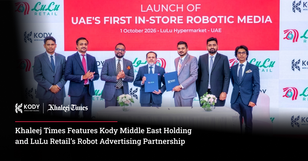 Kody Middle East Holding and LuLu Retail leaders at the UAE’s first in-store robotic media partnership launch, featured in Khaleej Times.